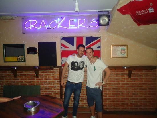 Crackers Bar
